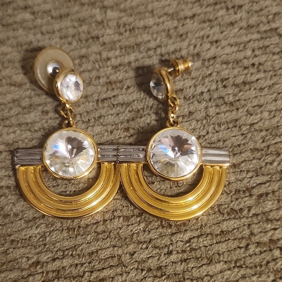carol lee Jewelry - Elegant Gold and Silver Crystal Earrings
